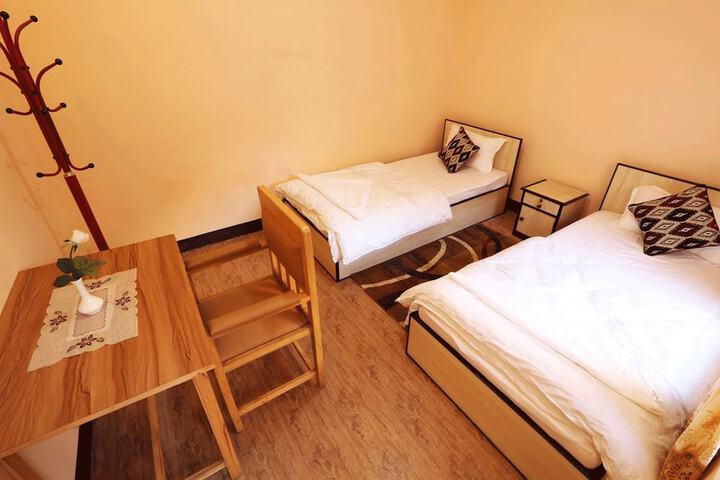 Room 3 of 34