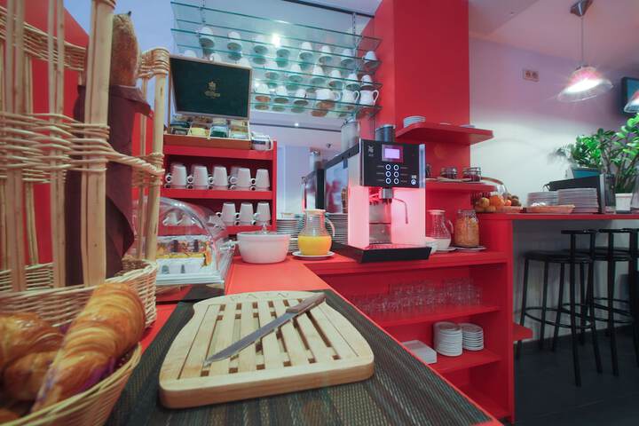 Breakfast area