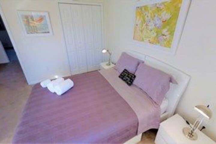 Room 3 of 21