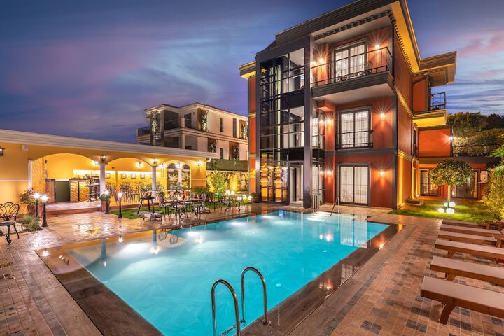 Photo of Motif Hotel