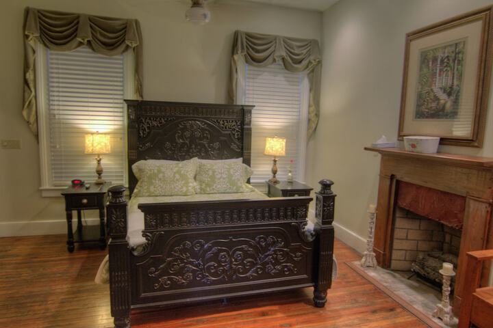 Room 18 of 58