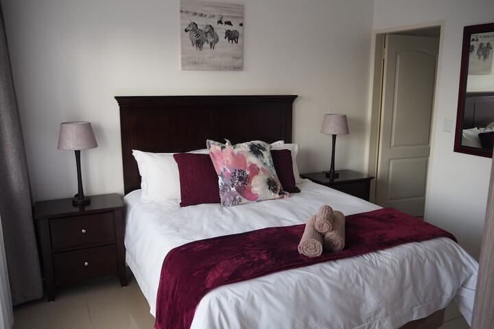 Room 5 of 79