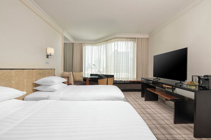 Room 21 of 151