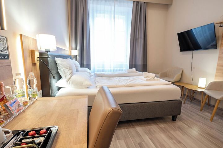 Room 58 of 118