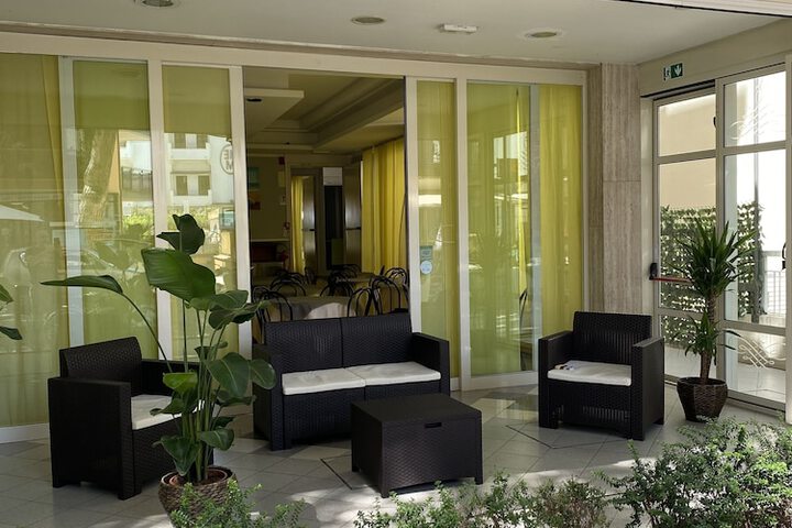 Hotel 17 of 18