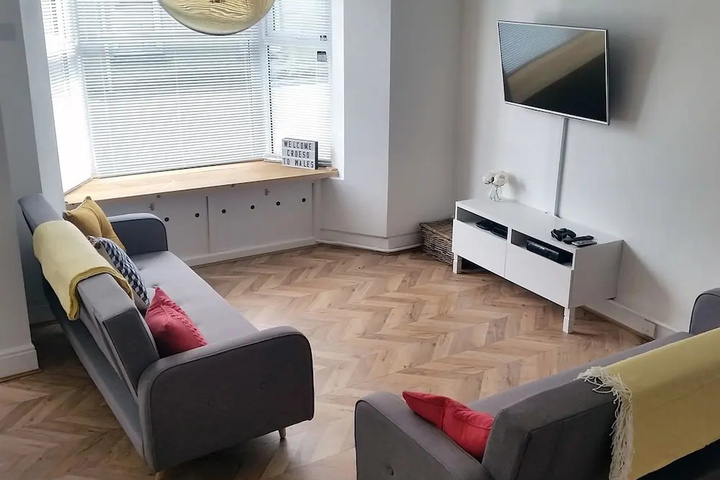 Room 3 of 14