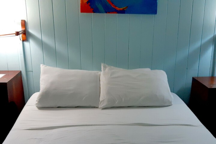 Room 18 of 87