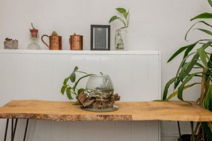 Room 5 of 22