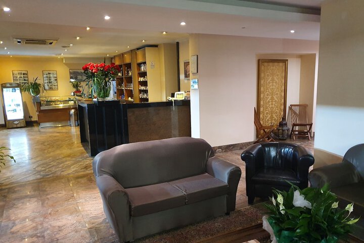 Hotel Interior 4 of 51
