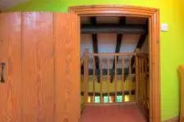 Courtyard Barn