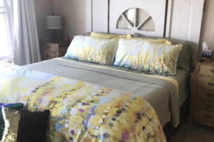 Room 52 of 71