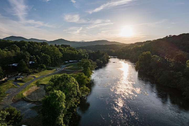 Asheville River Cabins
