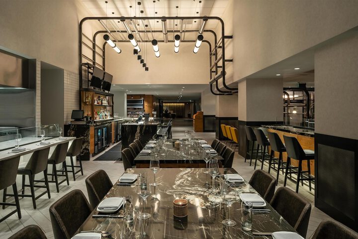 Dining 57 of 75