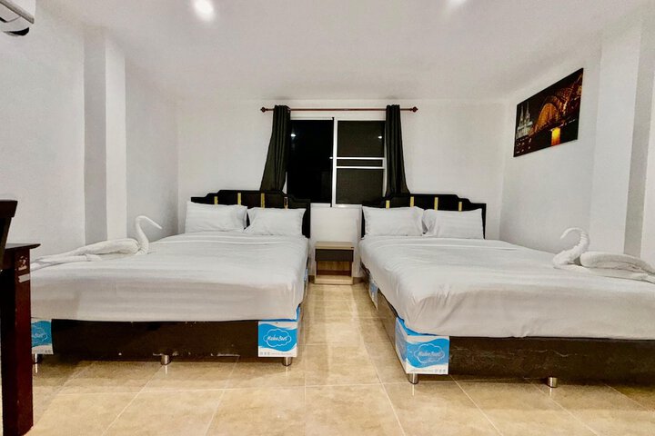 Room 19 of 33