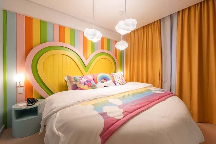 Room 20 of 75
