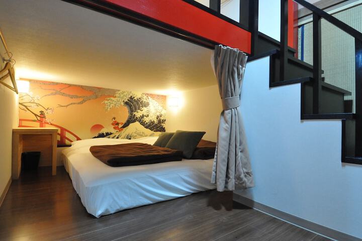 Room 22 of 57