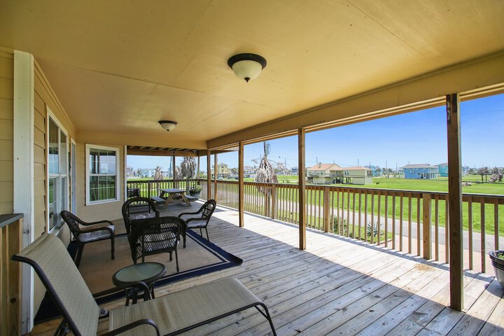 Terrace/Patio 9 of 10