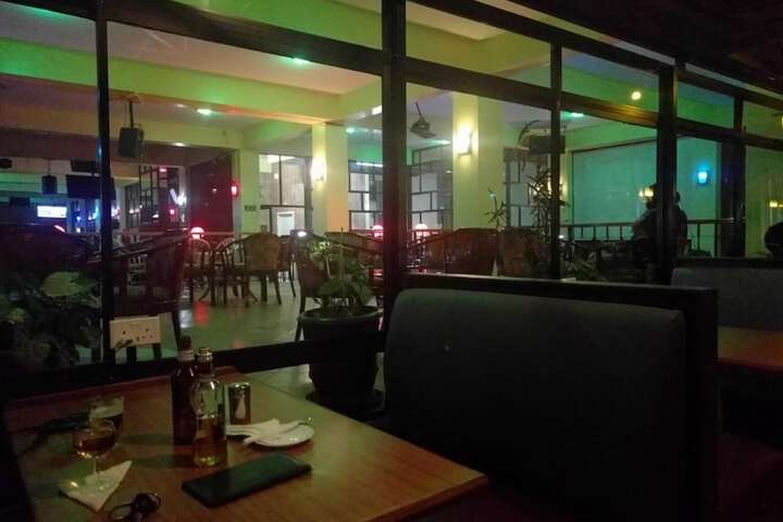 Dining 20 of 31