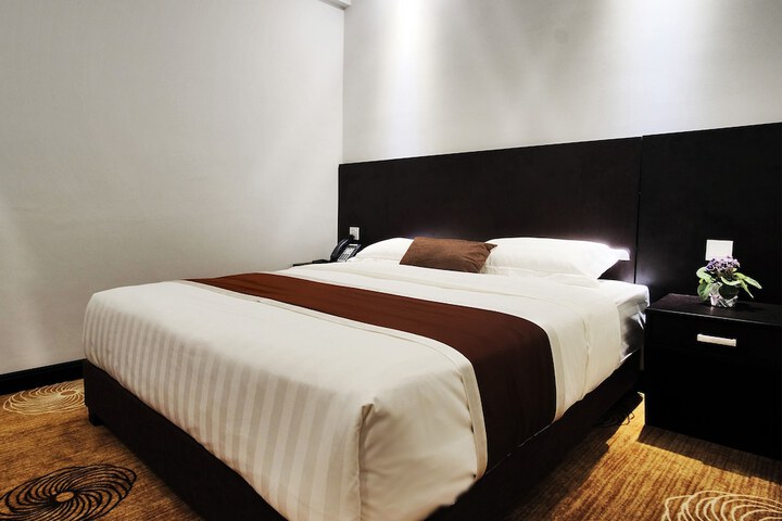 Room 14 of 46