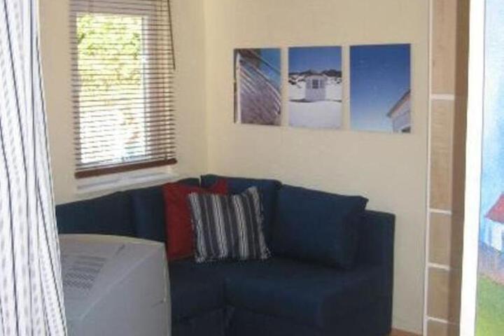 General 4 of 15