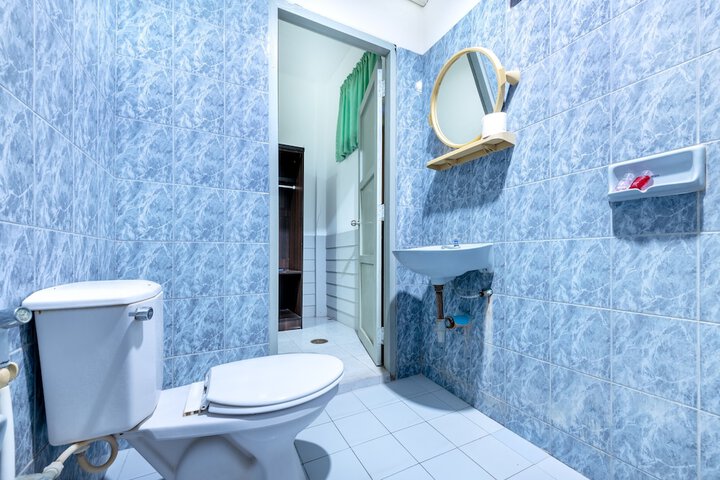 Room 27 of 52
