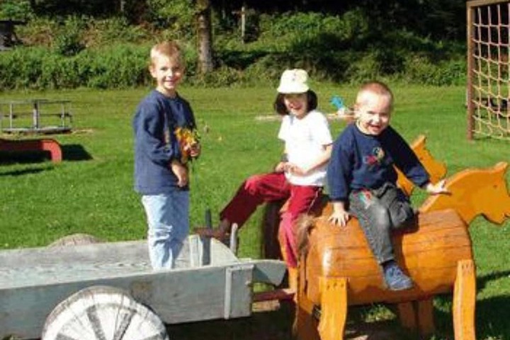 Children's play area - outdoor