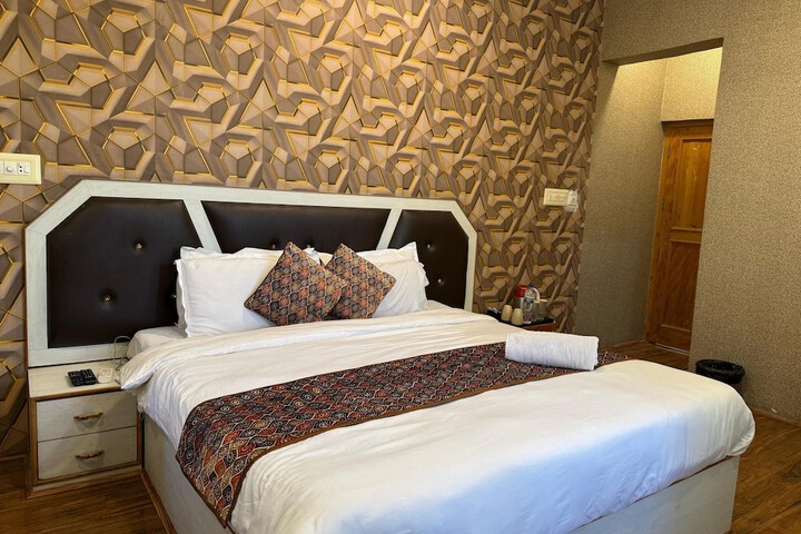 Room 20 of 44