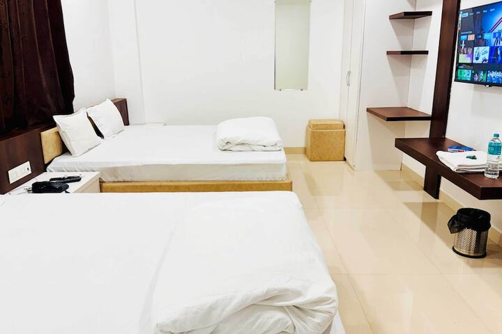 Room 30 of 61