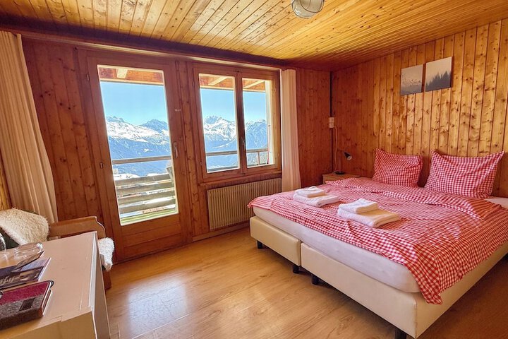 Room 10 of 67