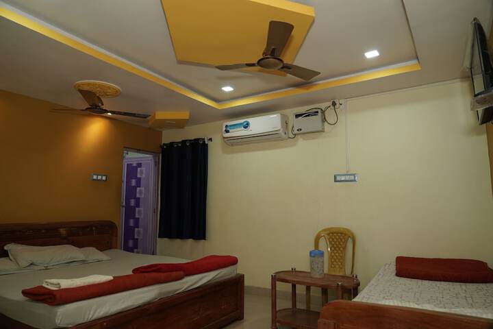Room 48 of 94