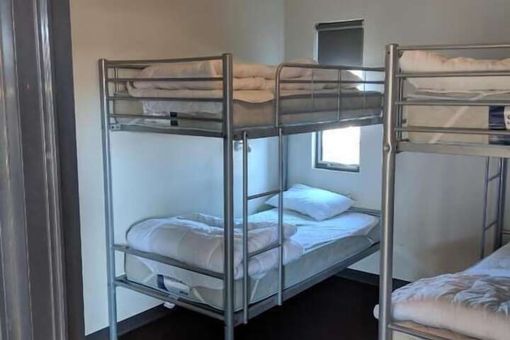 Room 13 of 39
