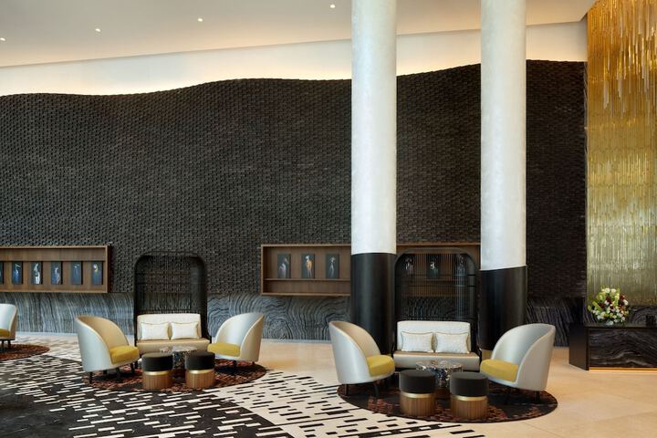 Hotel Interior 7 of 129