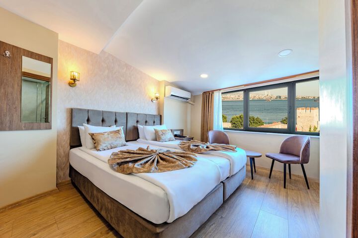 Room 7 of 113