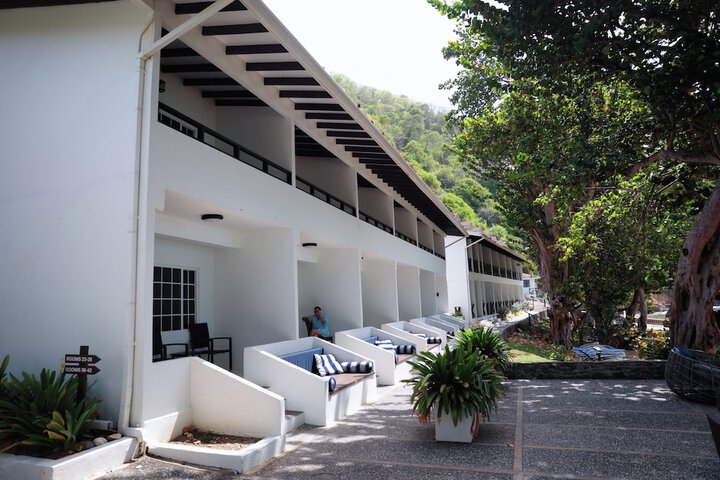 Hotel 77 of 82