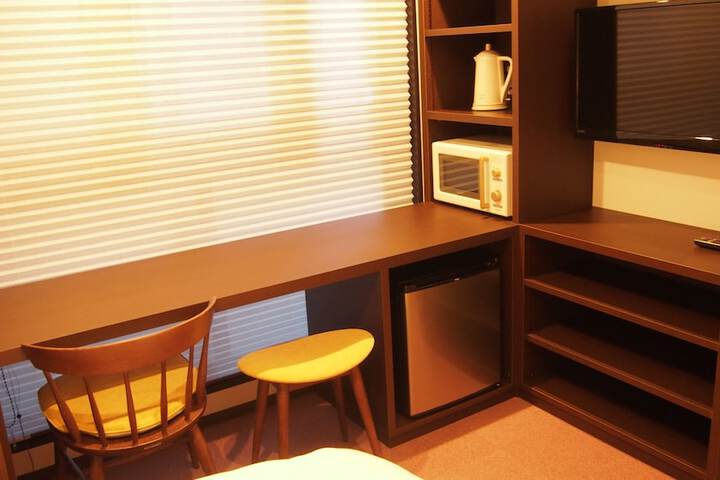 Room 7 of 66
