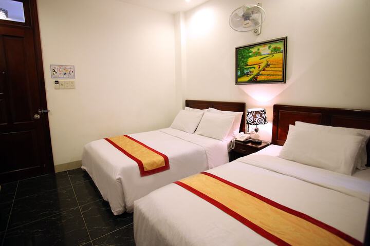 Room 14 of 35