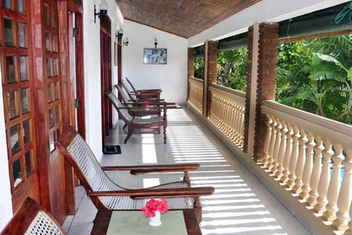 General 16 of 18