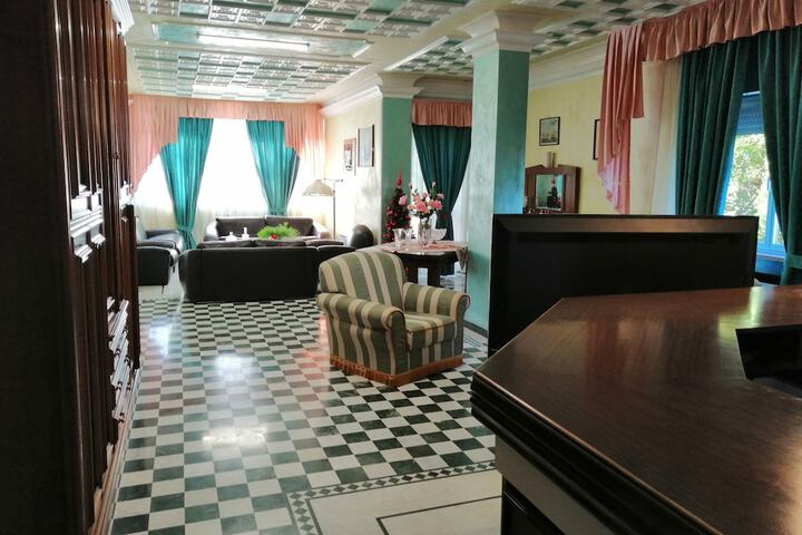 Hotel Interior 5 of 36
