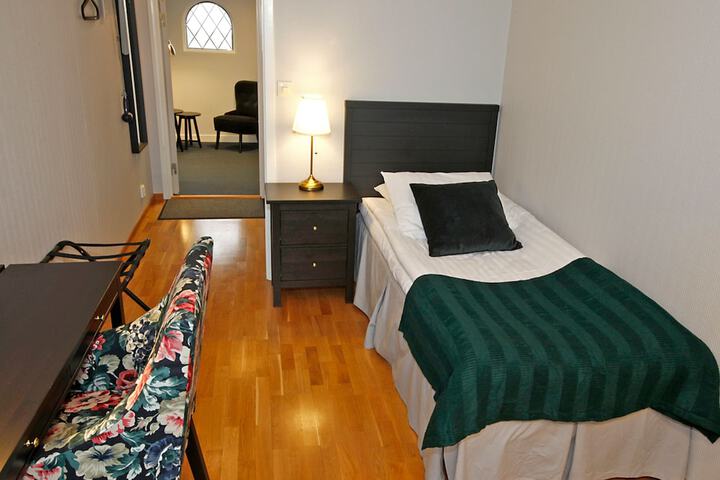 Room 15 of 55