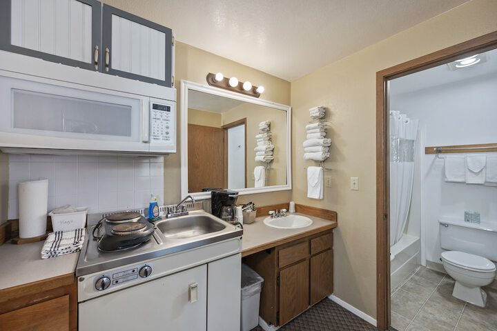 Room 20 of 65