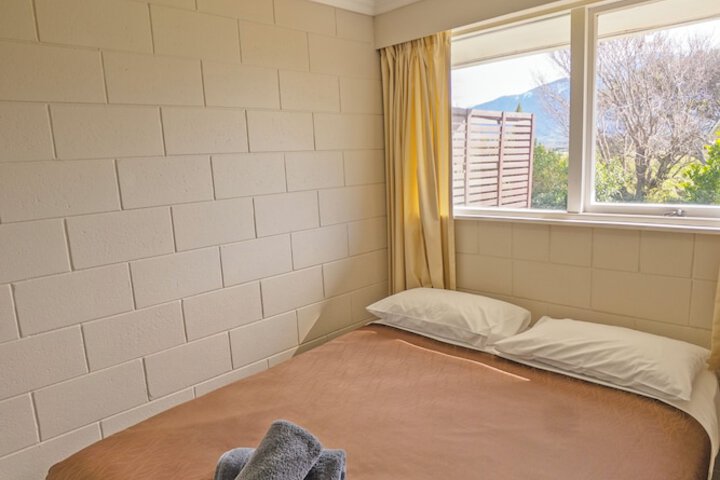 Room 6 of 95