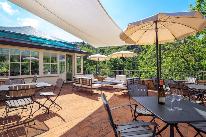 Terrace/Patio 98 of 106