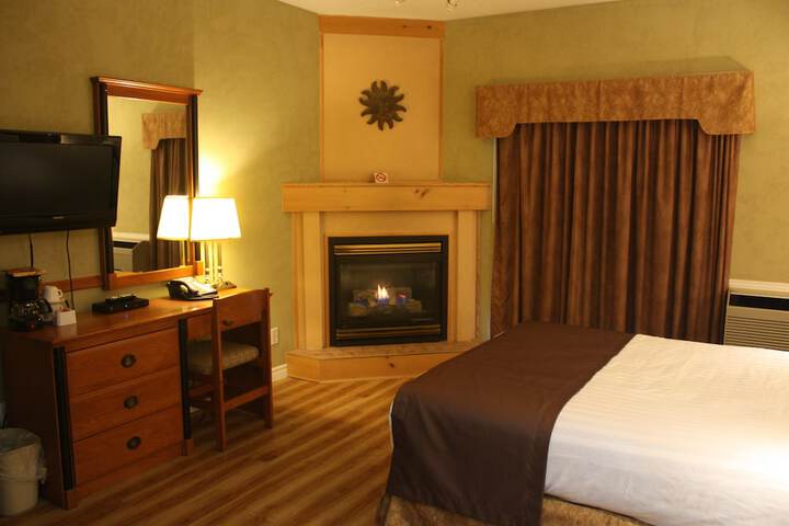 Room 9 of 125