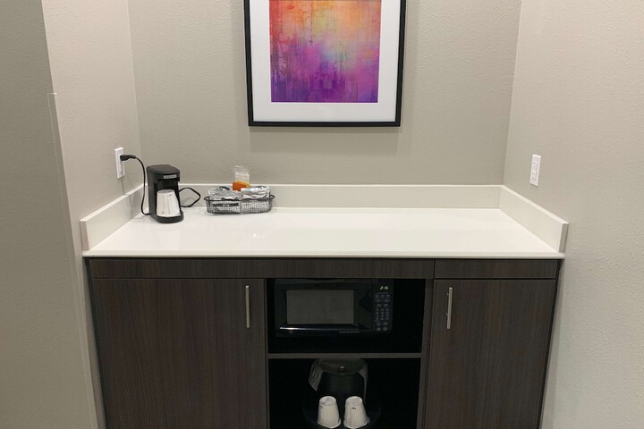 Minibar