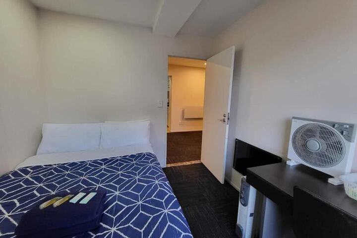 Room 2 of 45