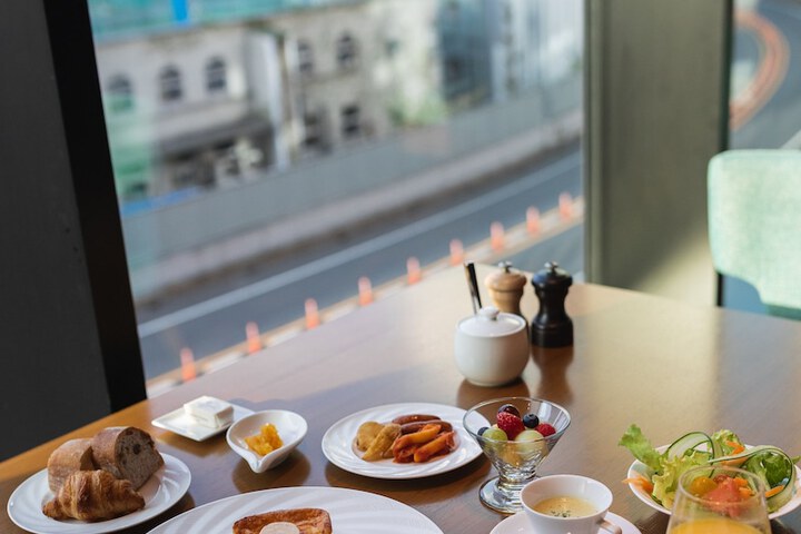 Breakfast/Coffee Service 65 of 81