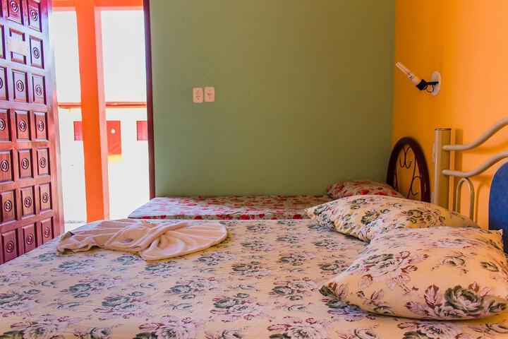 Room 4 of 14