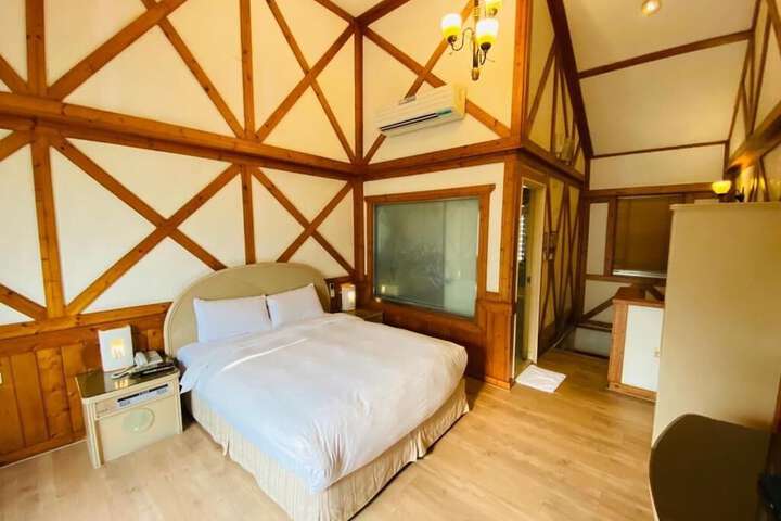 Room 20 of 59