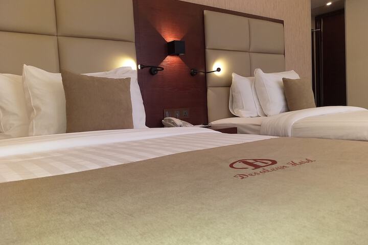 Room 5 of 45