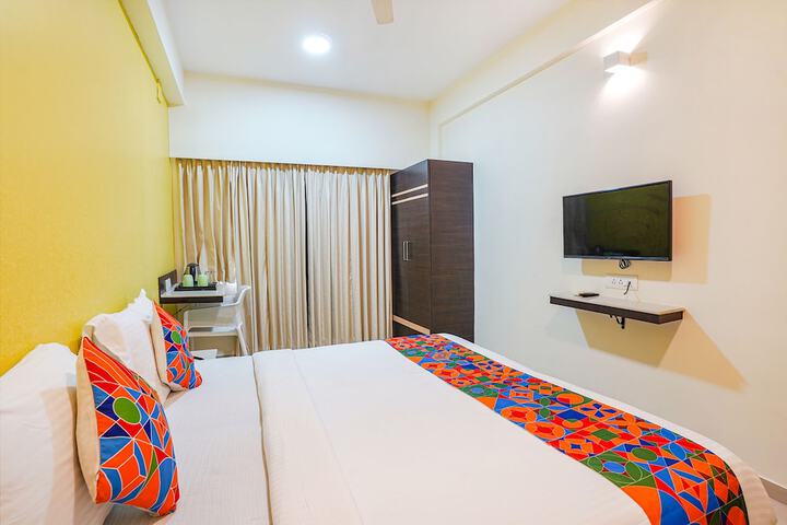 Room 16 of 31